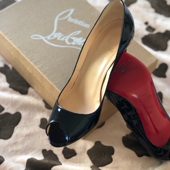 Christian Louboutin Shoes - Classic Christian Louboutin patent leather pumps